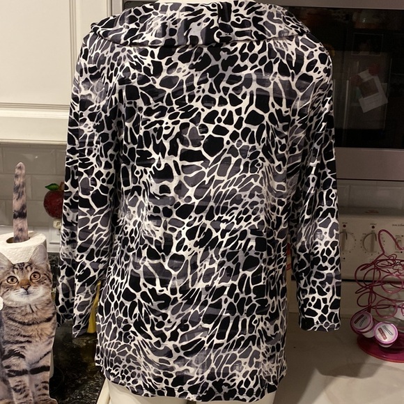 a womens Rafaela black long sleeve stretch regular size top XL - Picture 3 of 4